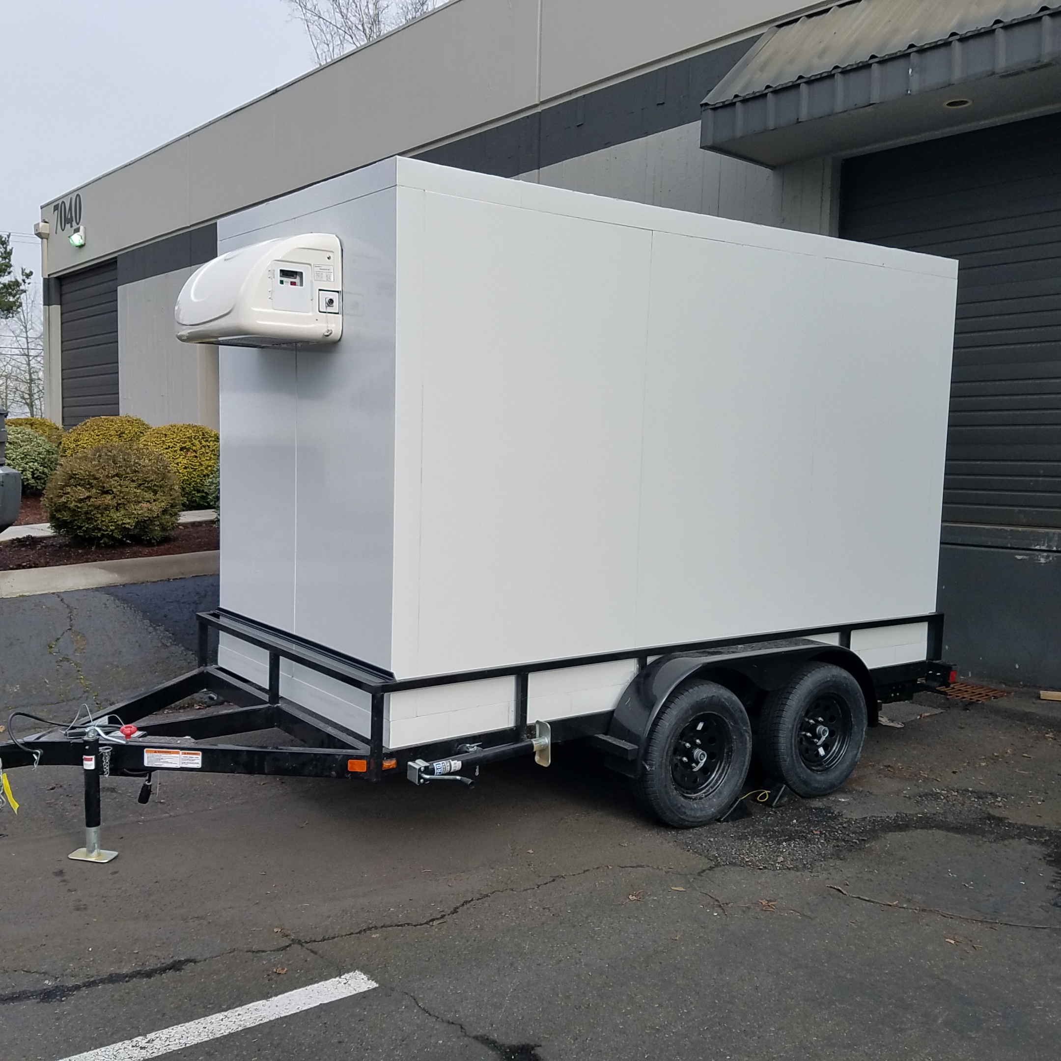 Refrigerated freezer trailer portable refrigeration